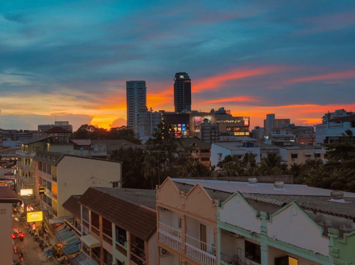 Nalanta Hotel Pattaya Extérieur photo